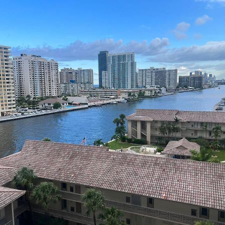 Beachwalk Studio Apmt 2 Beds, Amazing Views 2010B ハランデール・ビーチ エクステリア 写真